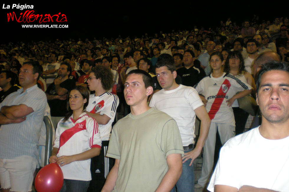 Godoy Cruz vs River Plate (AP 2009) 8